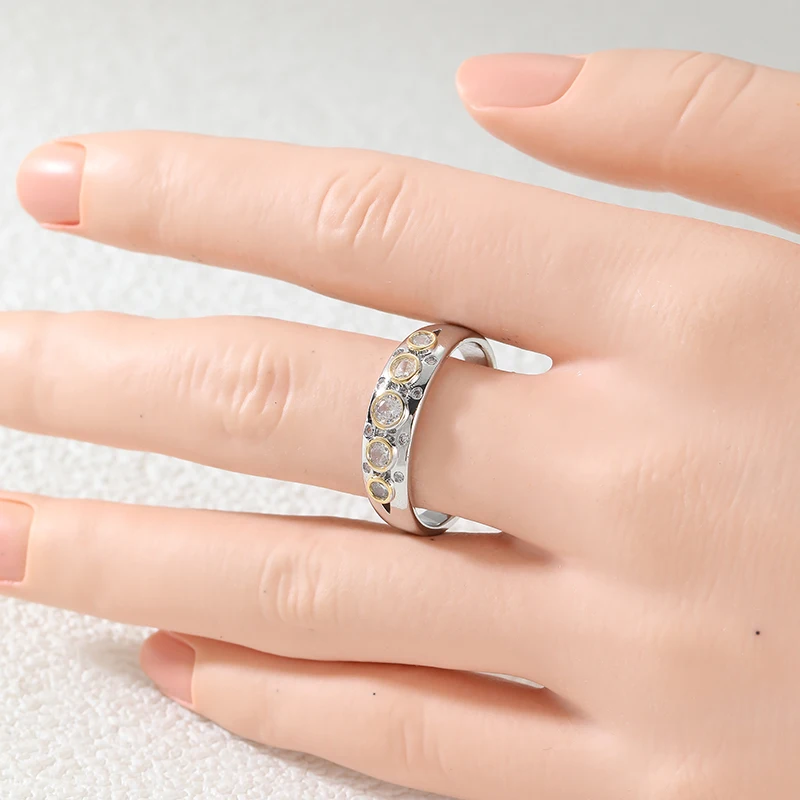 Minimalist Style Shiny Round Synthetic Zirconia Two Tone Ring Women's Trendy Classic Design Banquet Festival Jewelry Accessories