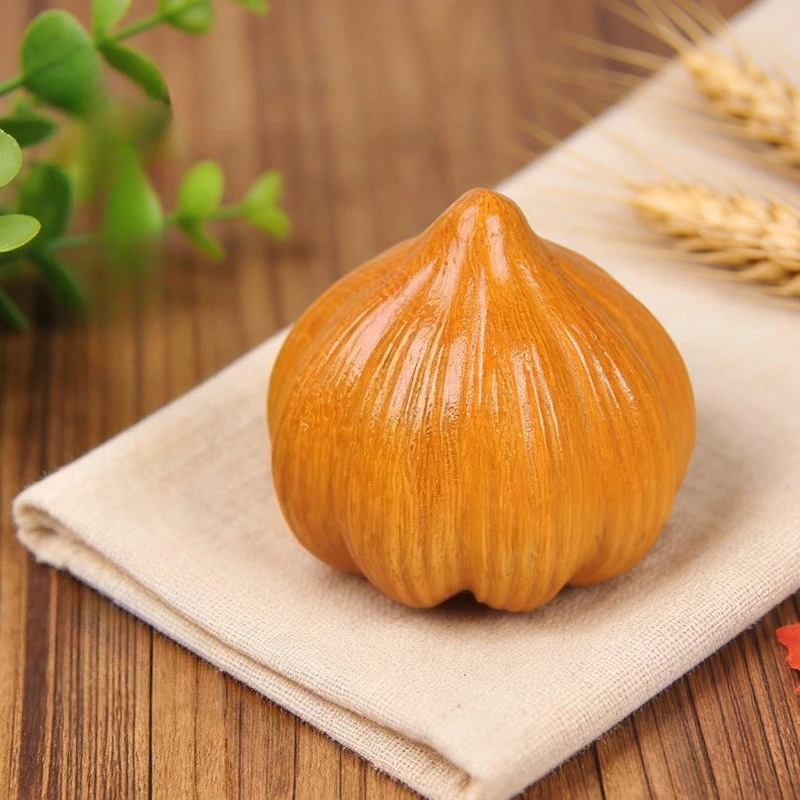 1 Pieza de Adorno de Madera de Bocote Tallada en Forma de Ajo, Miniatura Bonita para Juguete Sensorial, Artesanía de Madera, Pequeño Regalo, Decoración del Hogar, Mini Artesanía