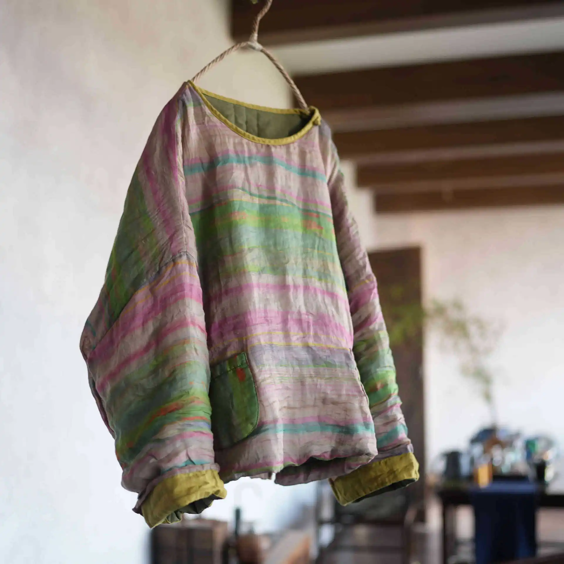 

Ультрамягкая куртка из конопляного хлопка свободного кроя для женщин, пригодная для высокотемпературной стирки, из традиционной китайской ткани, для зимнего сезона