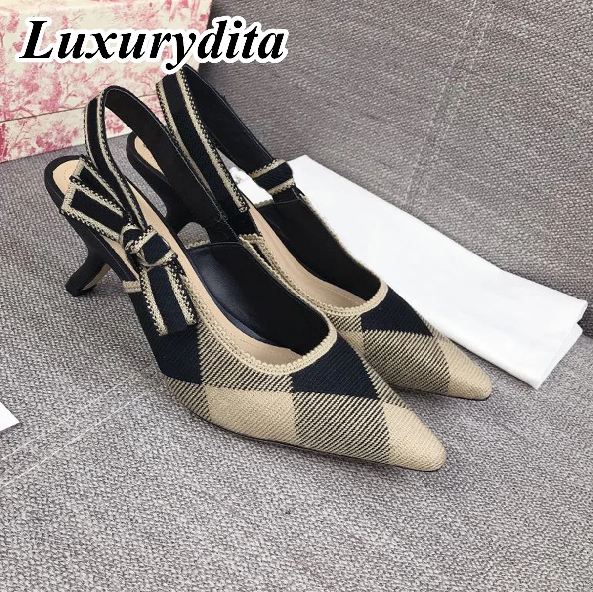 Top Quality Luxury Womens Sandal Casual Lace Flat Fashion Embroidered Muller Shoes Designer Silk Leather Soled High Heel