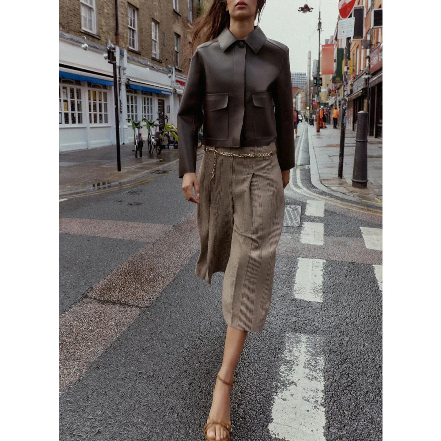 Autumn New Women's Briti Sle Long Sve Lapel Loose PU Leather ort Jaet Coat Polyester Fiber 00% Velvet Material