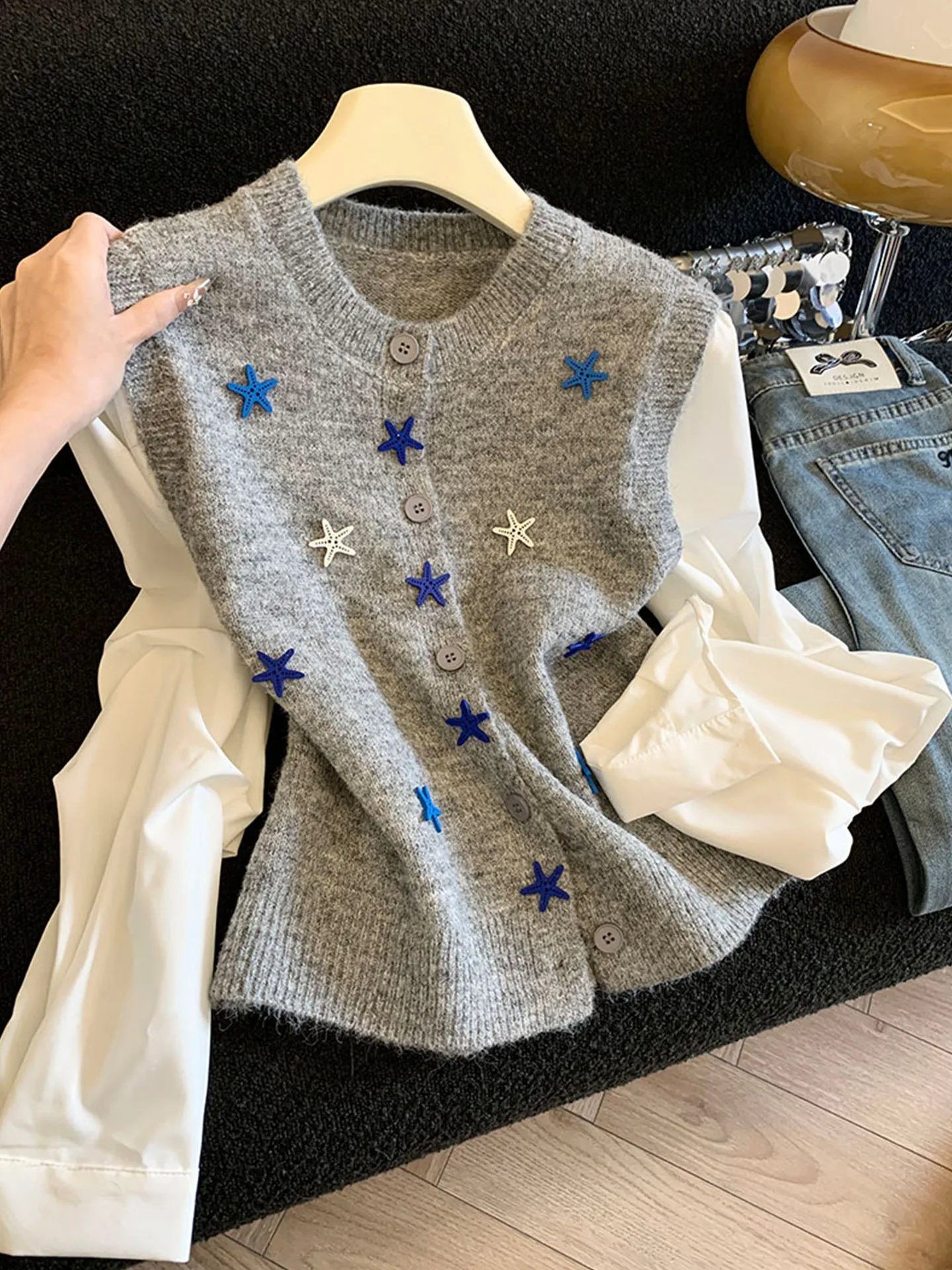 

Emily Clud Recommended Color Blo irt Sve Patchwork Star Embroidery Knitted Sweater Cardigan Fem Long Sve round N...