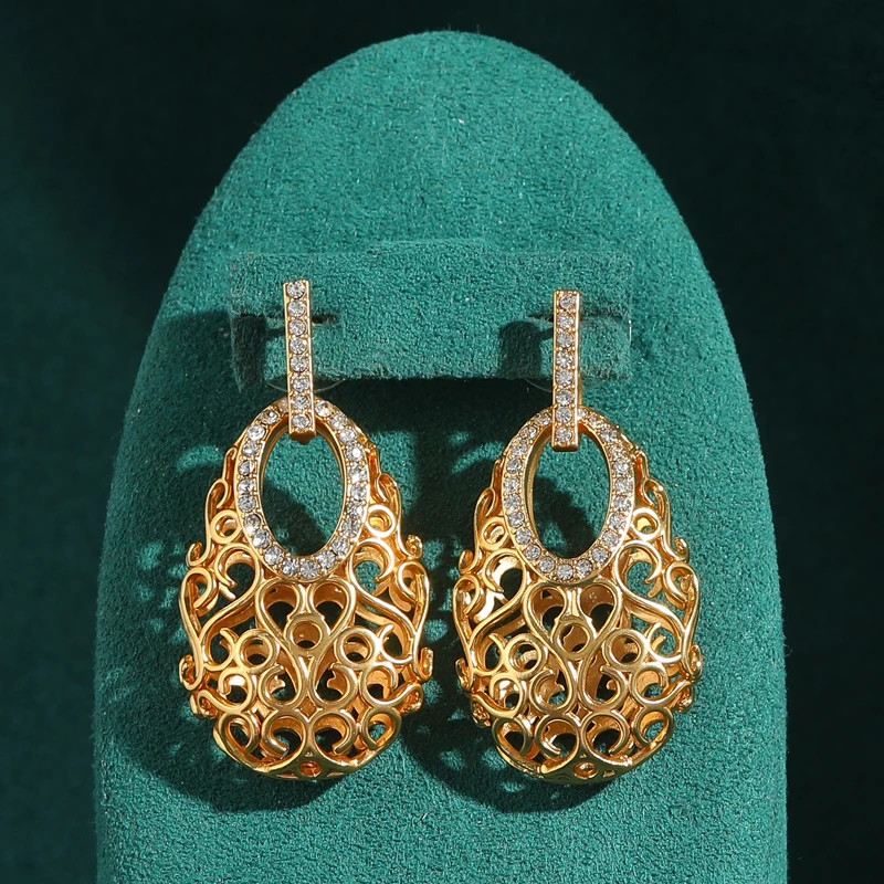 

Round Antique Gold Plated Rhinestone Hollow Drop Earrings Dangle Vintage Women New Unique Retro Style Jewelry Accessories Trends