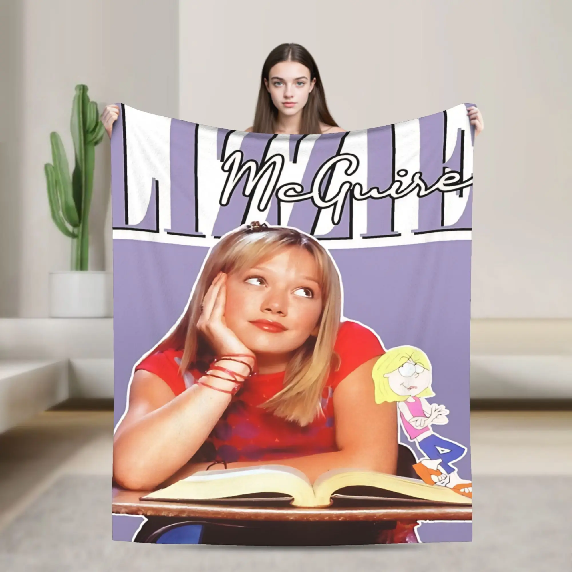 Hilary Duff Lizzie McGuire Blankets  Picnic Flannel Throw Blanket For Couch Chair Super Warm Customized Quality Bedspread