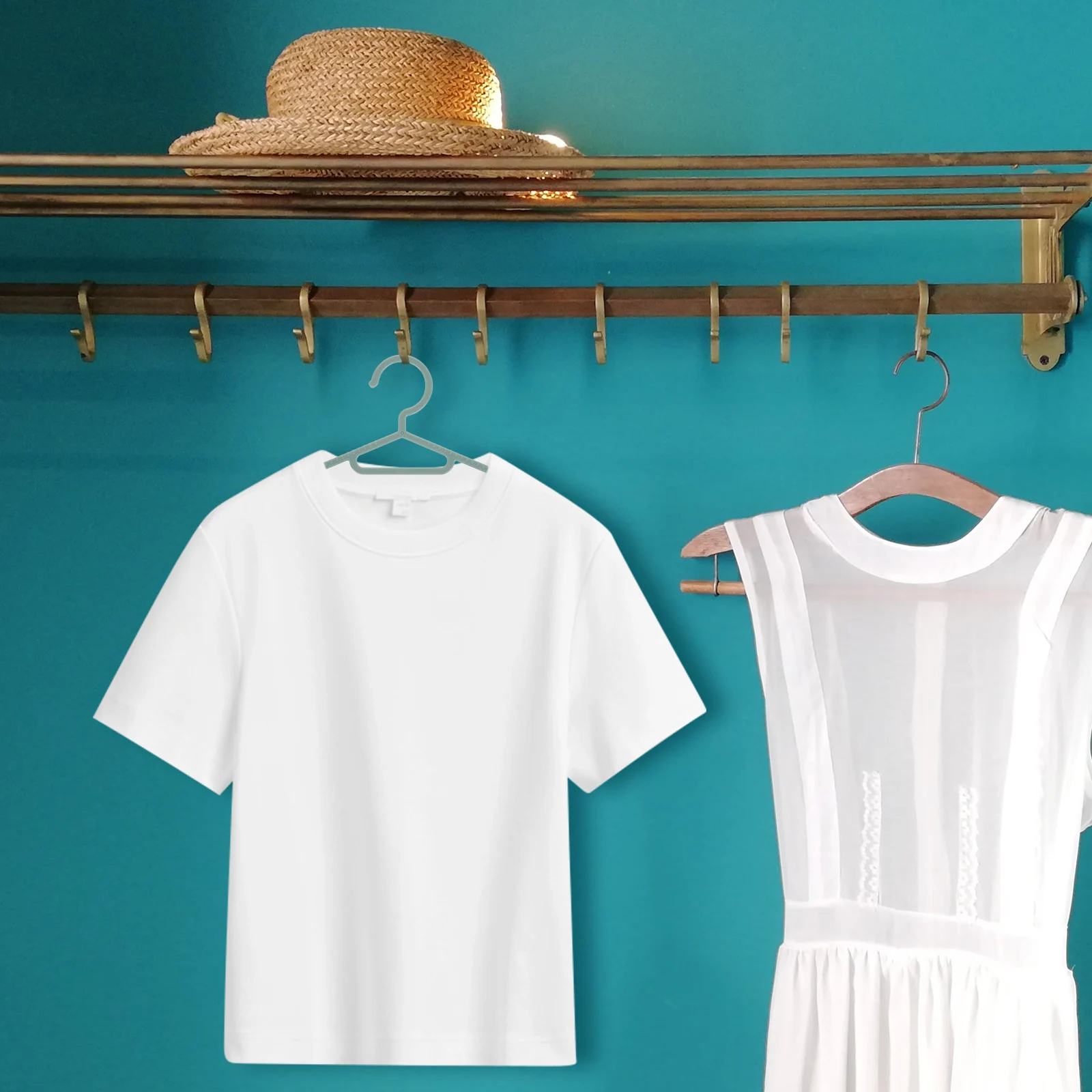 

3 Pcs Plastic Hangers Clothing Drying Rack Closet Organizers Quilt Clothes Hanging