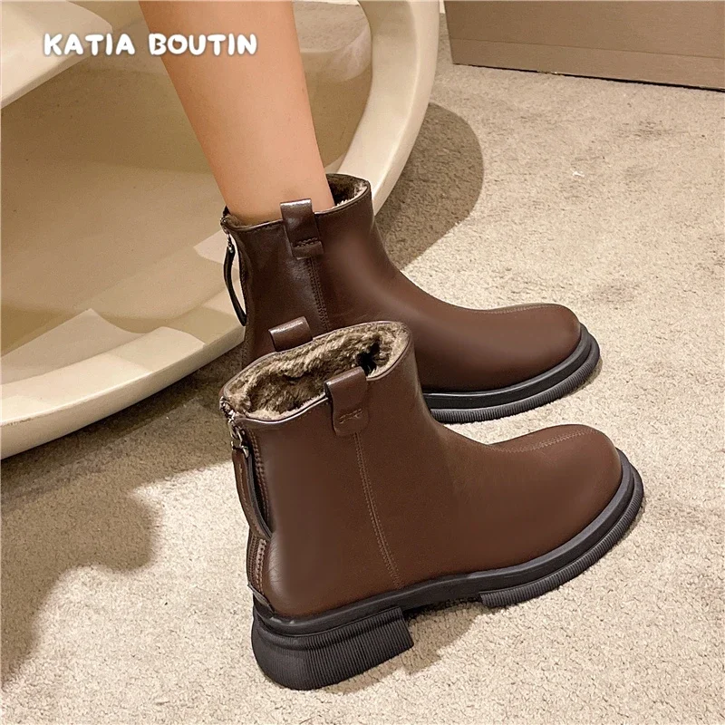 Inverno cor sólida dedo do pé redondo salto quadrado botas de moda mais veludo para manter quente confortável moda requintado botas curtas