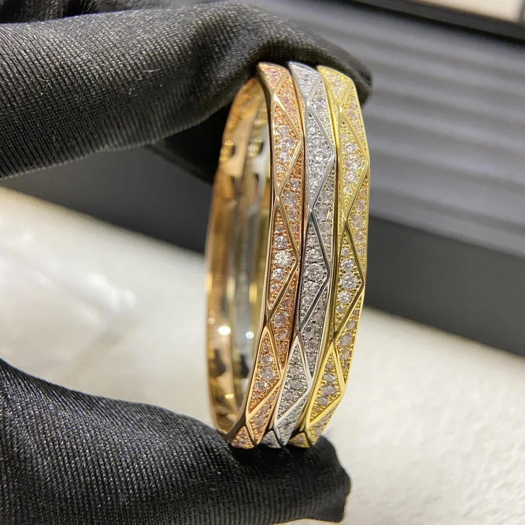 

2025 hot sell New 925 Pure Silver New Product Asymmetric Diamond Bracelet Set with Diamond