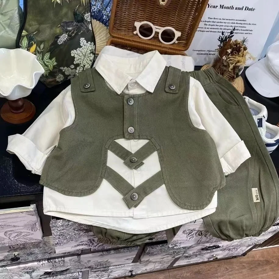 

Boys' Spring and Autumn Shirt Set 2024 New Style Autumn Children's Stylish Vest Shirt 3-Piece Set Handsome Clothes Trendy