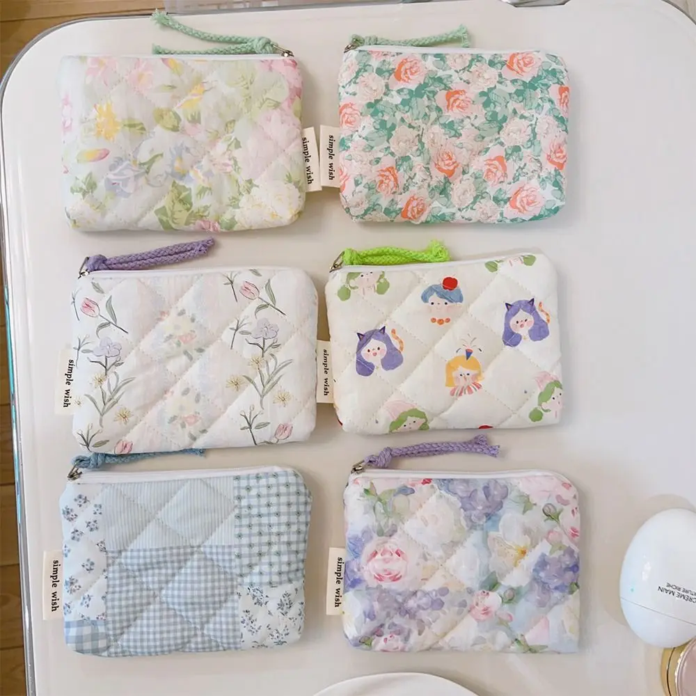 

Cute Makeup Case Coin Purse Gift Cartoon Mini Cosmetic Bags Floral Pattern Lipstick Key Storage Bag