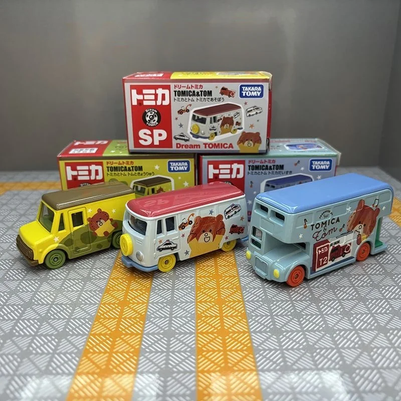 Takara Tomy Tomica Dream Alloy Car Bear Pattern Bus Van Diecast Vehicle Collectible Display Model