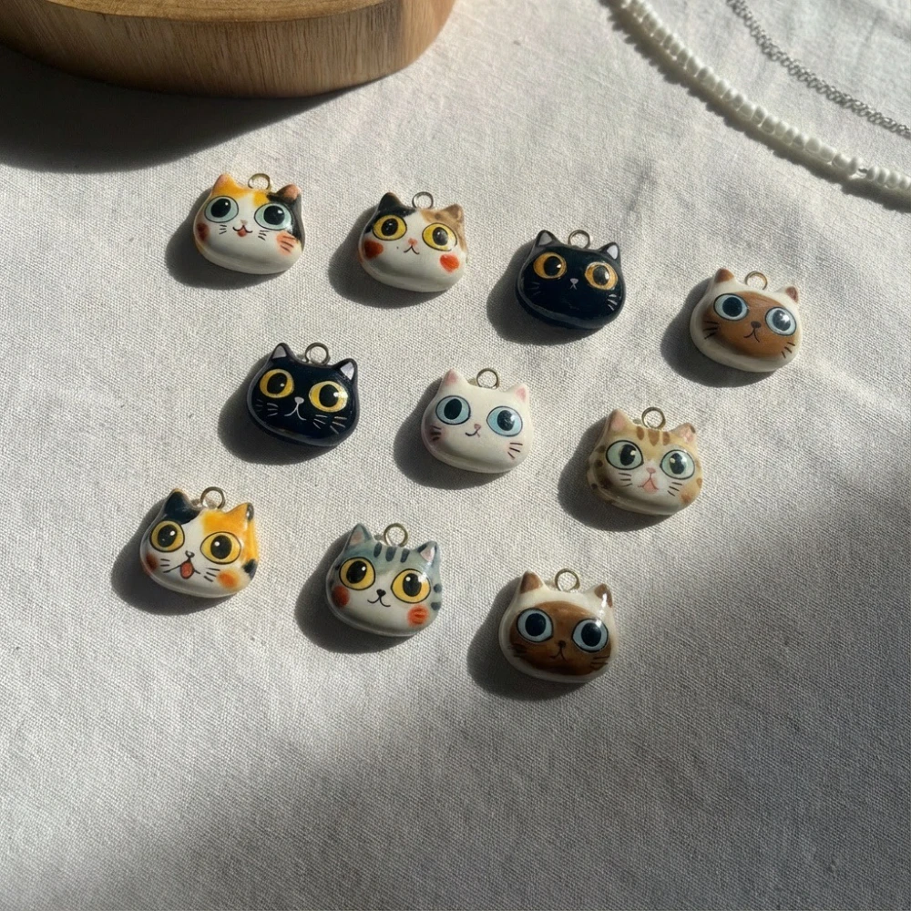 Modische und Trendige Neue Cartoon-Stil Katzen-Liebe DIY Anhänger Charms für Schmuckherstellung – Detail 3