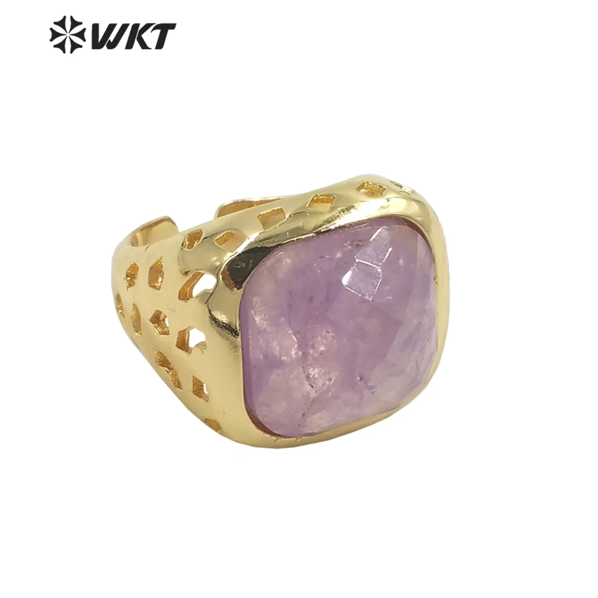 

WT-R442 Wholesale Fashion 18K Gold Plated Resist Tarnishable Square Gemstone Women Ring Amethyst Bezel Setting Jewelry Findings