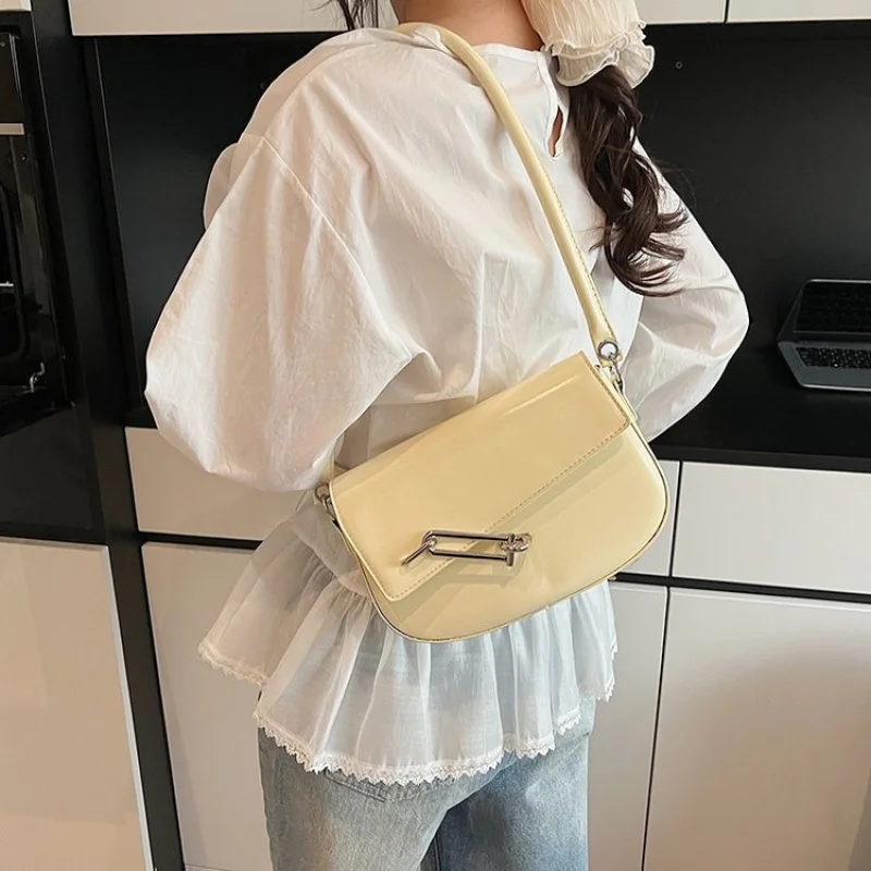 

Women's Handbag Made Of Suede Leather Boasting High-End Quality And Classic Paris Commuter Long-Lasting Style​