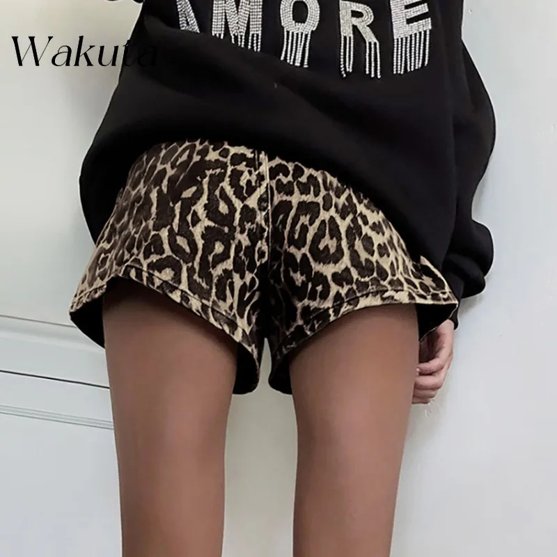 WAKUTA Fashion Cotton Linen Slim Leopard Print Casual Pants Versatile Niche Comfortable Wide-leg Shorts ادوات جنسيه نسائيه لطيز