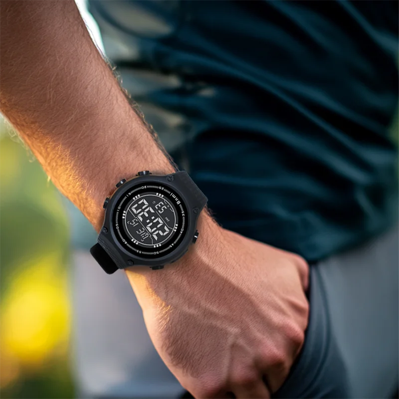 전자 스포츠 남자 시계 다기능 대형 스크린 LED 야외 방수 빛나는 크로노 그래프 디지털 손목 시계