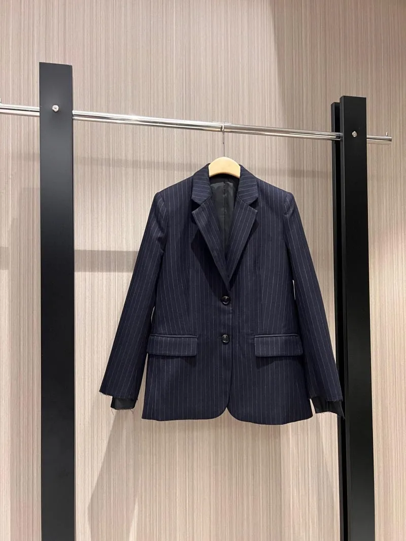 2024 Autumn New Vertical Striped Wool Jacket Classic Refreshing Suit Edition Simple and Elegant Coat