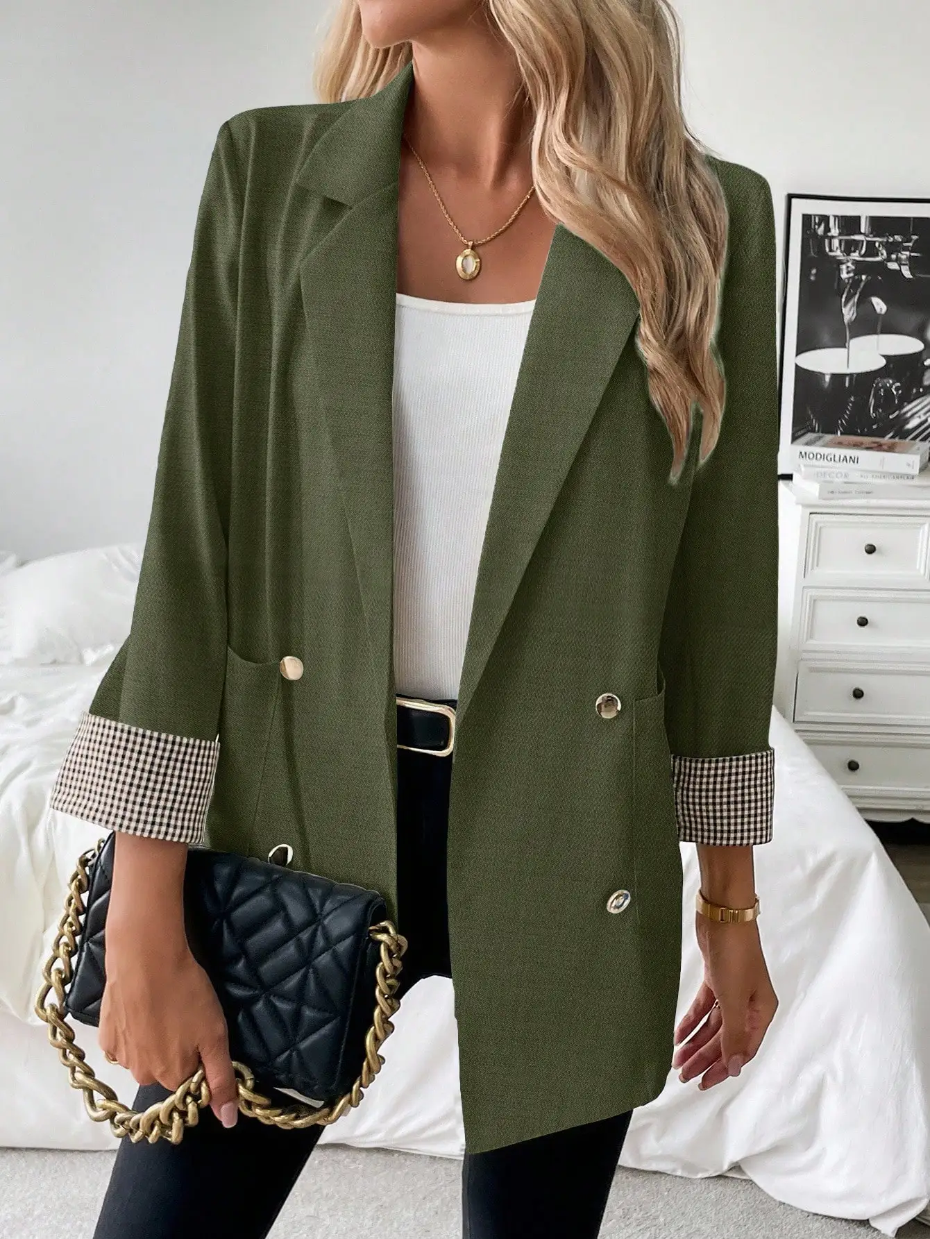 

Минималистичный оливково-зеленый летний блейзер с клетчатыми манжетами, слегка приталенный силуэт, с вырезанными лацканами, повседневный блейзер для ежедневной носки.
