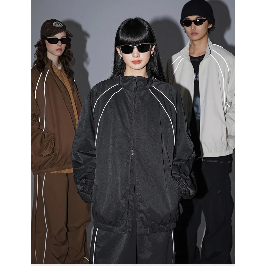 

Американская модная парная куртка для мужчин и женщин, уличная одежда, свободная куртка для активного отдыха со светоотражающими полосами, спортивная водонепроницаемая повседневная куртка, трек-костюм