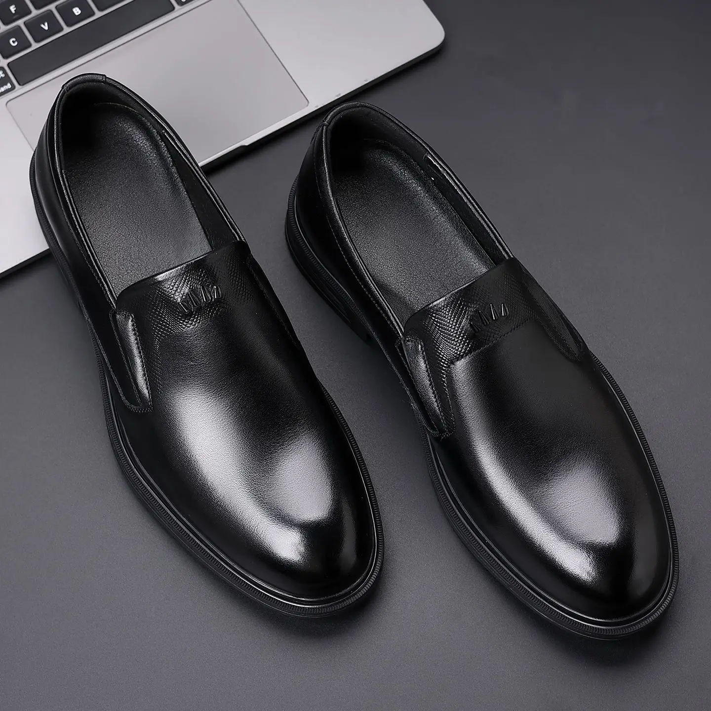 

Cowhide Men Shoes Leather Shoes Business Dress Leather Men High Quality Shoes