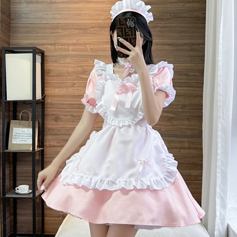 Anime giapponese cameriera Costume Cosplay multicolore dolce fiocco cuore Lolita abbigliamento collo quadrato manica corta vestito da miniera vestiti delle donne