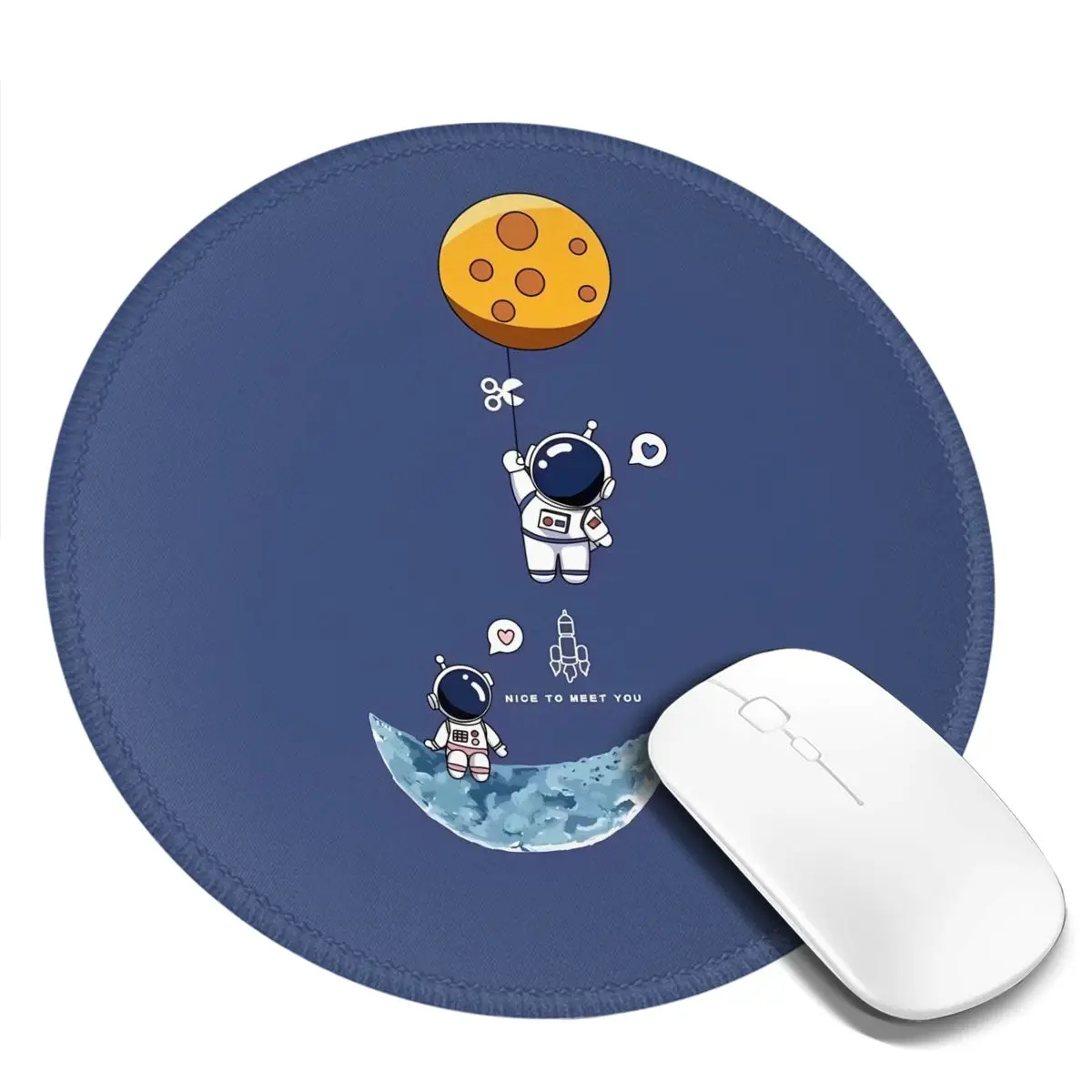 Astronauts Ascending Into Space Mouse Pad Simple Cartoon Retro Round Mousepad Comfort Quality Mouse Mats For Laptop PC MacBook