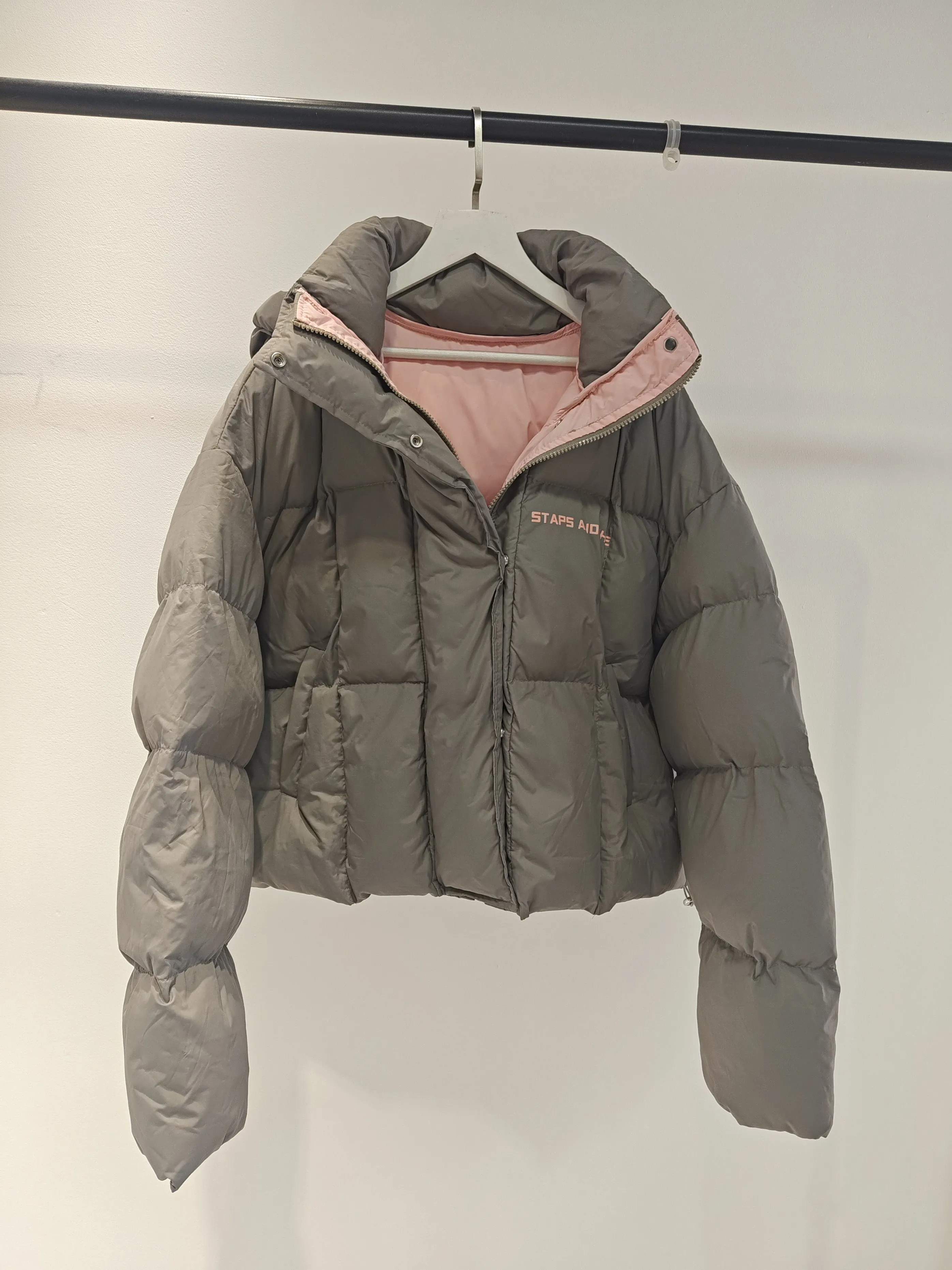 

Khaki Grey Stand Collar Long Sleeve Short Cotton Jacket For Women Korean Style New Winter Thickened Warm Puffer Jacket