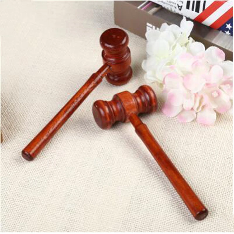 1PC Mini Hammer Lawyer Decoration Hammers Judge Hammer Wooden Hammer Wood Multitool Small Hammer Birthday Gift Christmas Toy