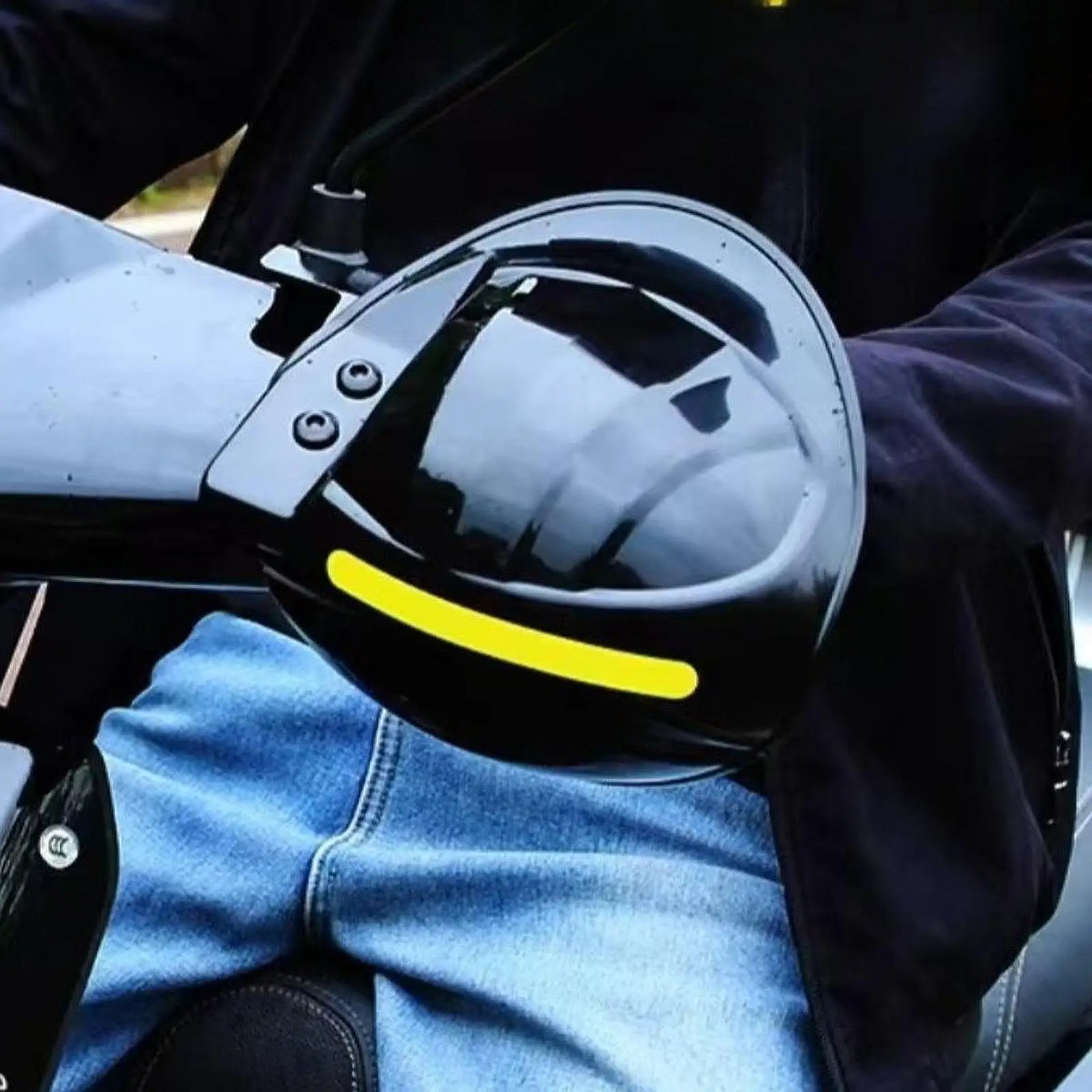 2Pcs Motorcycle Hands Guards Weather Resistant for Riders Professional Easy to Install Replace Accessory Windproof Protectors view 3