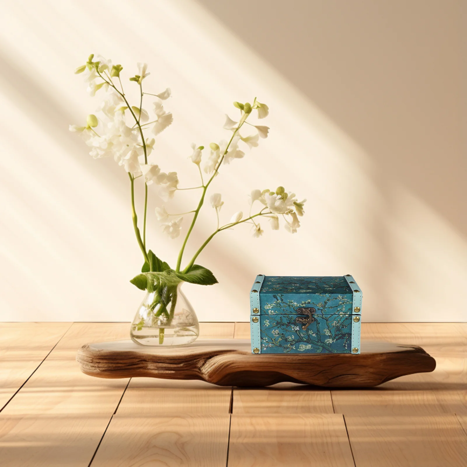 

Vintage Storage Box Travel Gifts Decorative Boxes with Lids Wood Heart-shaped Jewelry