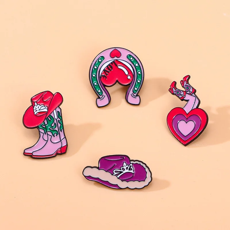 Unisex Pink Heart Brooch Punk Horseshoe Boots Cowboy Hat Design Zinc Alloy Pin Badge DIY Clothes Bags Hat Scarf Tshirt Jeans