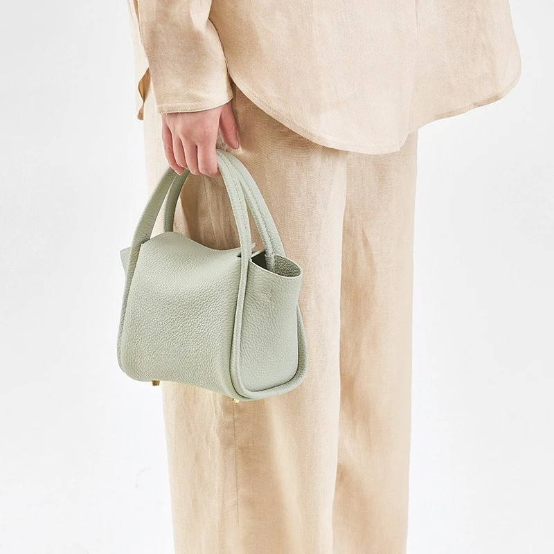 Basket carrying crossbody mini mobile phone bag view 3