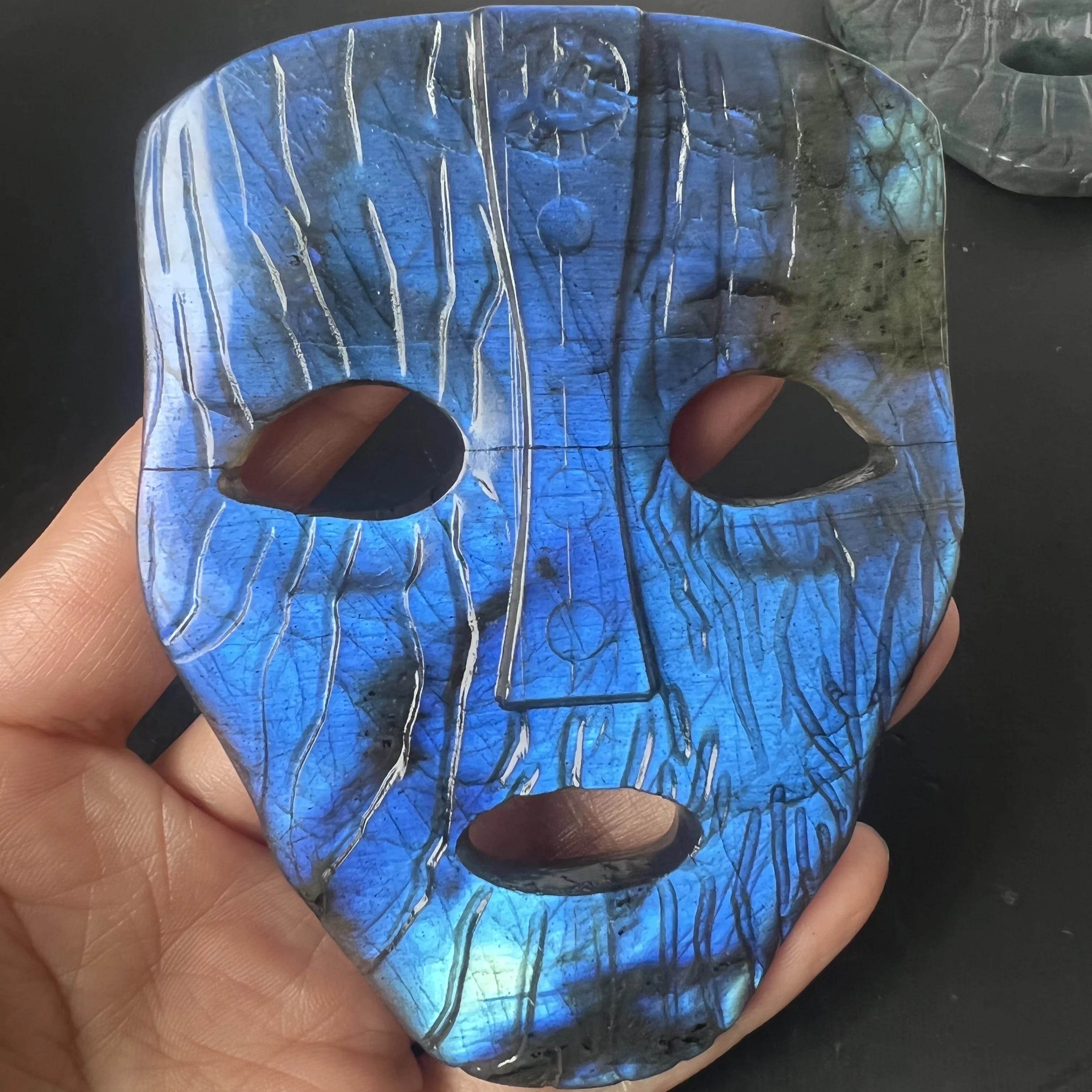 10CM Natural labradorite Crystal Mask Statue Random Crystal Healing Stone Carving