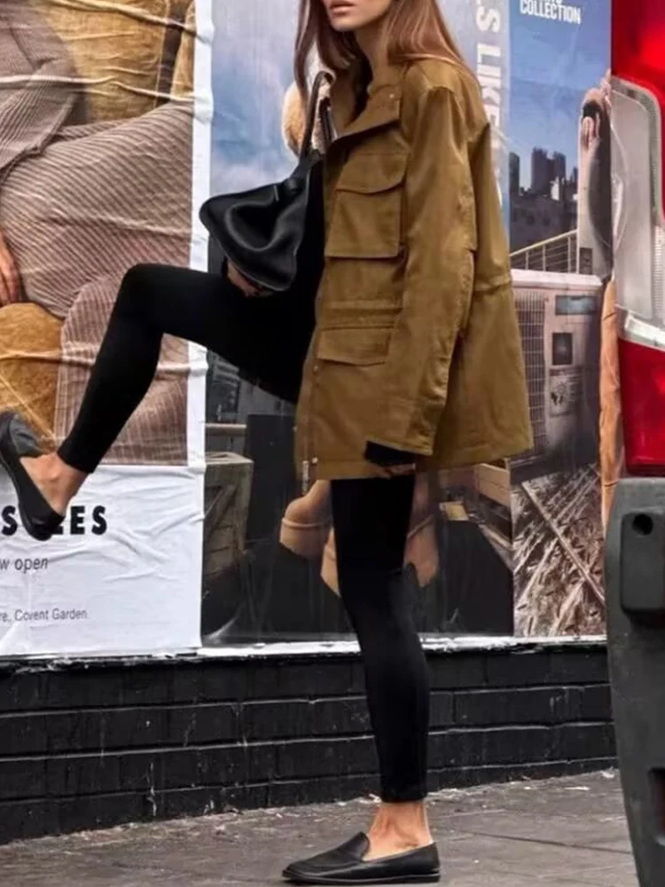 ملابس نسائية صيفية جديدة على الطراز الأوروبي والأمريكي، سترة عصرية متعددة الاستخدامات مزخرفة بجيب وياقة عالية وأكمام طويلة