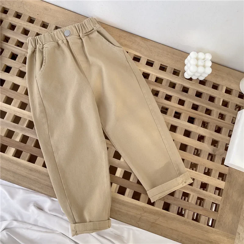 Jungen-Cargohose mit mittelhohem Knopf, lässig, bequem, atmungsaktiv, für Frühling und Herbst, modisch, für Kleinkinder von 1–8 Jahren – Detail 3