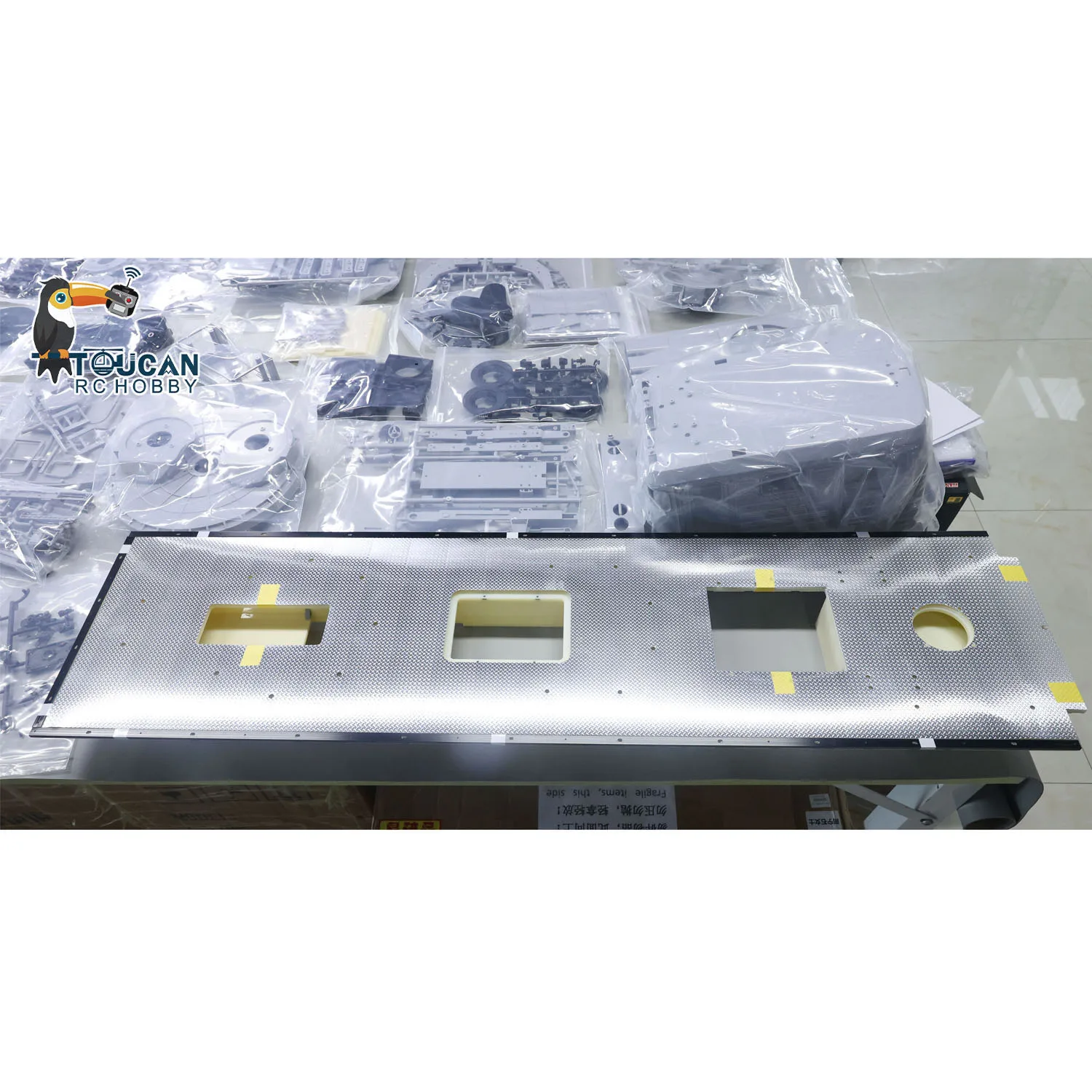 

Super Deal 1/12 CROSSRC XX10 T-REX 10x10 Military RC Armored Truck Remote Control Vehicle for Army Diorama Builders