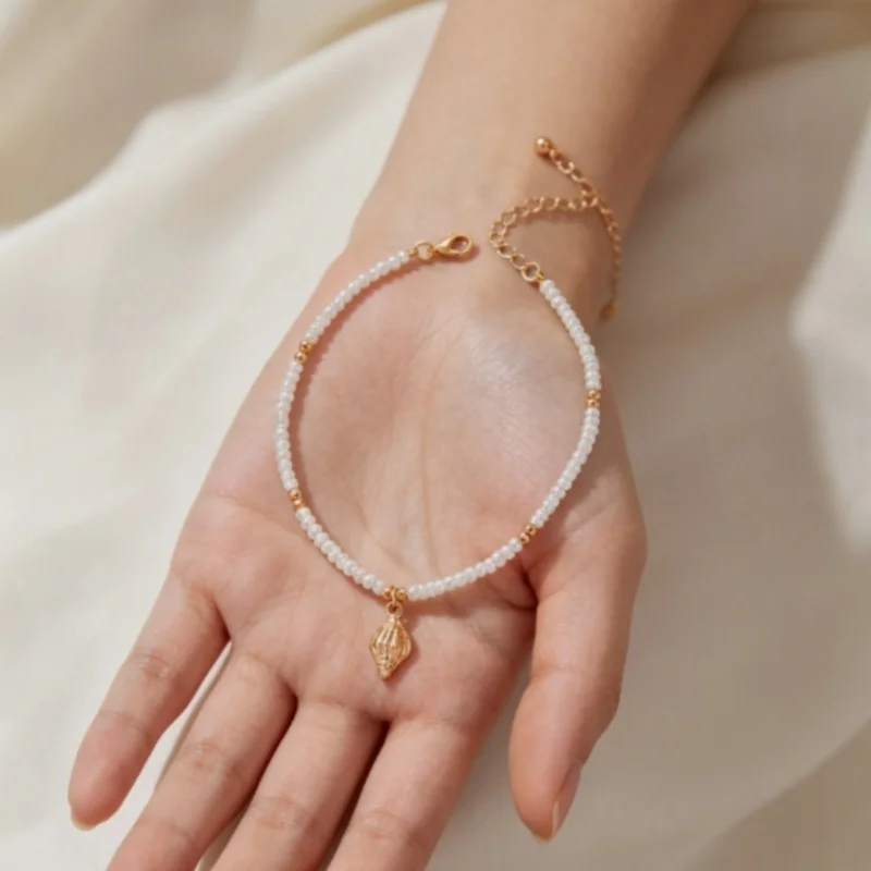 Women Pearl Chain Anklet Gold Conch Shell Pendant, Stylish Beach Holiday Foot Jewelry Gift for Women