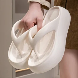 Chunky Platform Flip Flops for Women Summer 2025 Clip Toe Thick Bottom Cloud Slippers Woman Beach Non-Slip Soft Sole Flip Flops