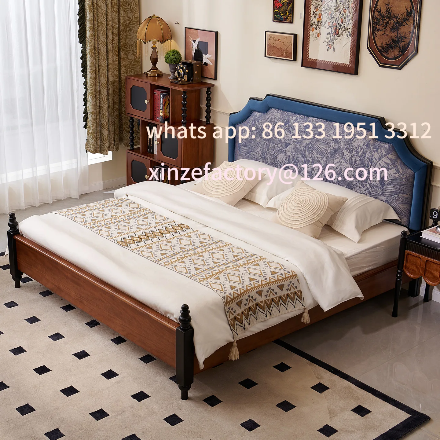 سرير من الخشب الصلب قابل للتخصيص مزدوج 1 متر 8 سرير مزدوج للمنزل الرئيسي شقة صغيرة كلاسيكية حقيبة ناعمة أثاث غرفة النوم