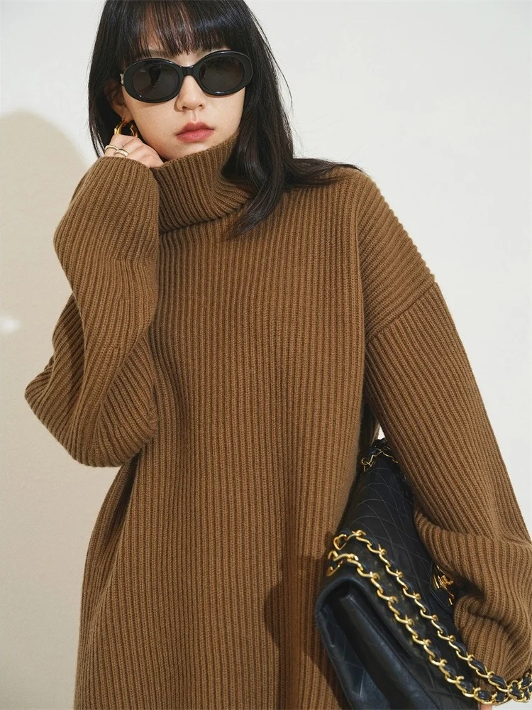 Autunno e inverno nuovo maglione di cashmere a collo alto da donna maglione lungo diviso pigro sciolto addensato da donna.