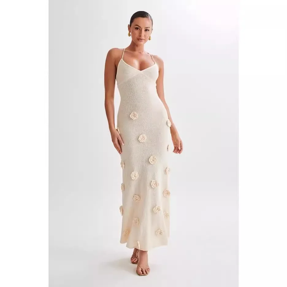 Robe longue à fleurs pour femmes, tenue élégante, dos nu, coupe cintrée, rétro, mode, vacances, décontractée, chic, look plage