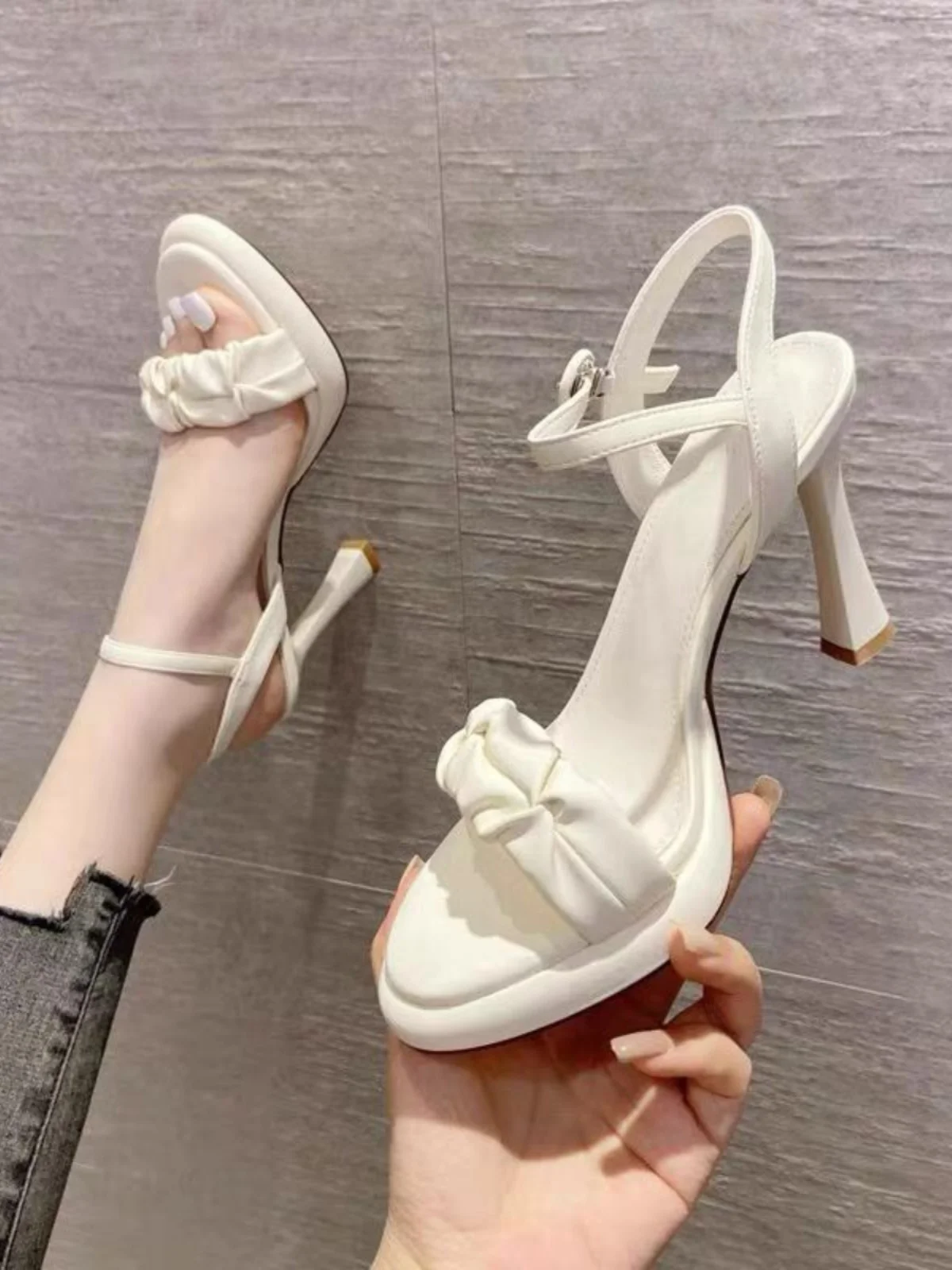 fashionable-pleated-thin-heel-open-toe-sandals-women's-summer-new-sweet-atmosphere-buckle-high-heels-small-size-korean-style