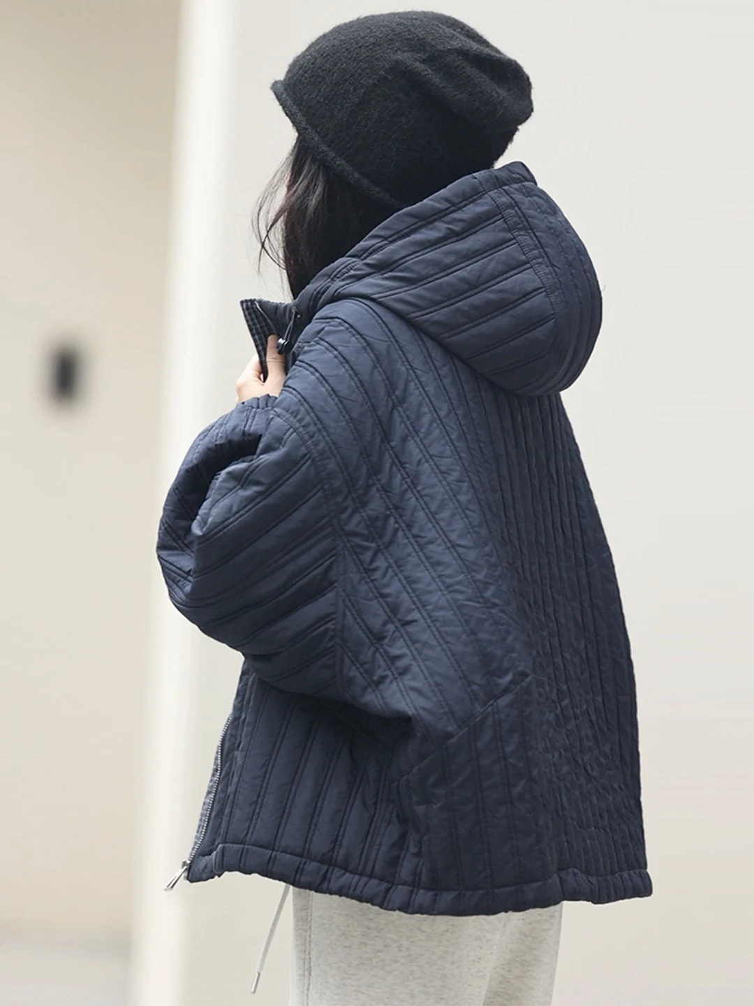 

Новинка! Зимнее женское пальто свободного кроя с капюшоном, из тонкого хлопка, в стиле ретро, с рукавами «летучая мышь», в корейском стиле, от Zhou a eng