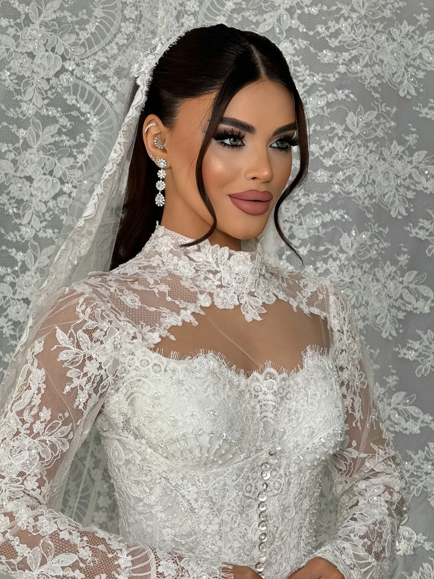 Customized High Collar Phantom Lace Long Sleeve Ball Dress Elegant A-line Dress Church Train Retro Princess Bride Dress image 4