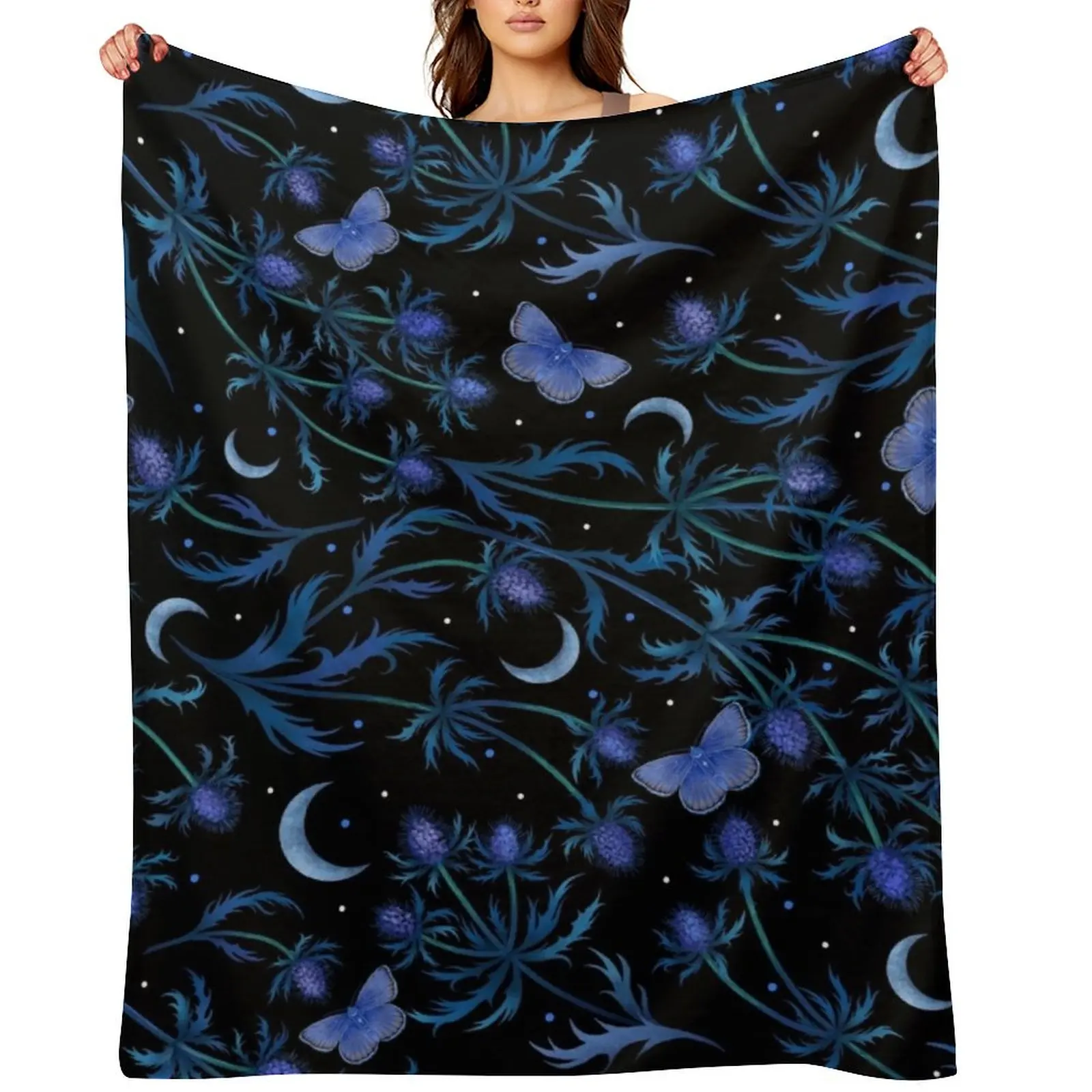 

Blue Thistle Pattern Throw Blanket heavy to sleep Blankets Sofas Of Decoration Camping Hair Blankets
