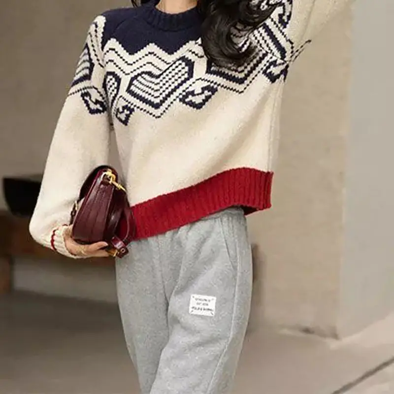 Contrast Color Love Retro Jacquard Sweater Women's Winter New Korean Edition Lazy Loose Round Neck Knit