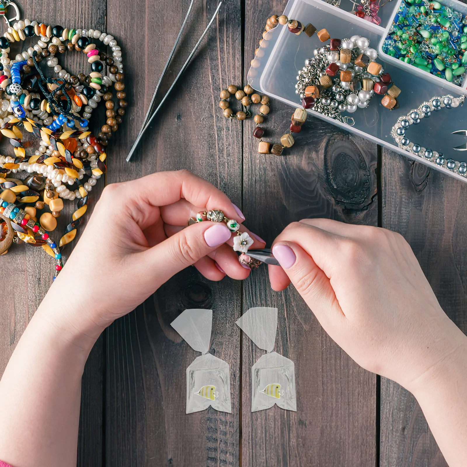 

10Pcs Simulation Fish Keychain Charms Creative Shaped Earrings Decors Handmade Pendants Adorable Ornaments for DIY Crafts