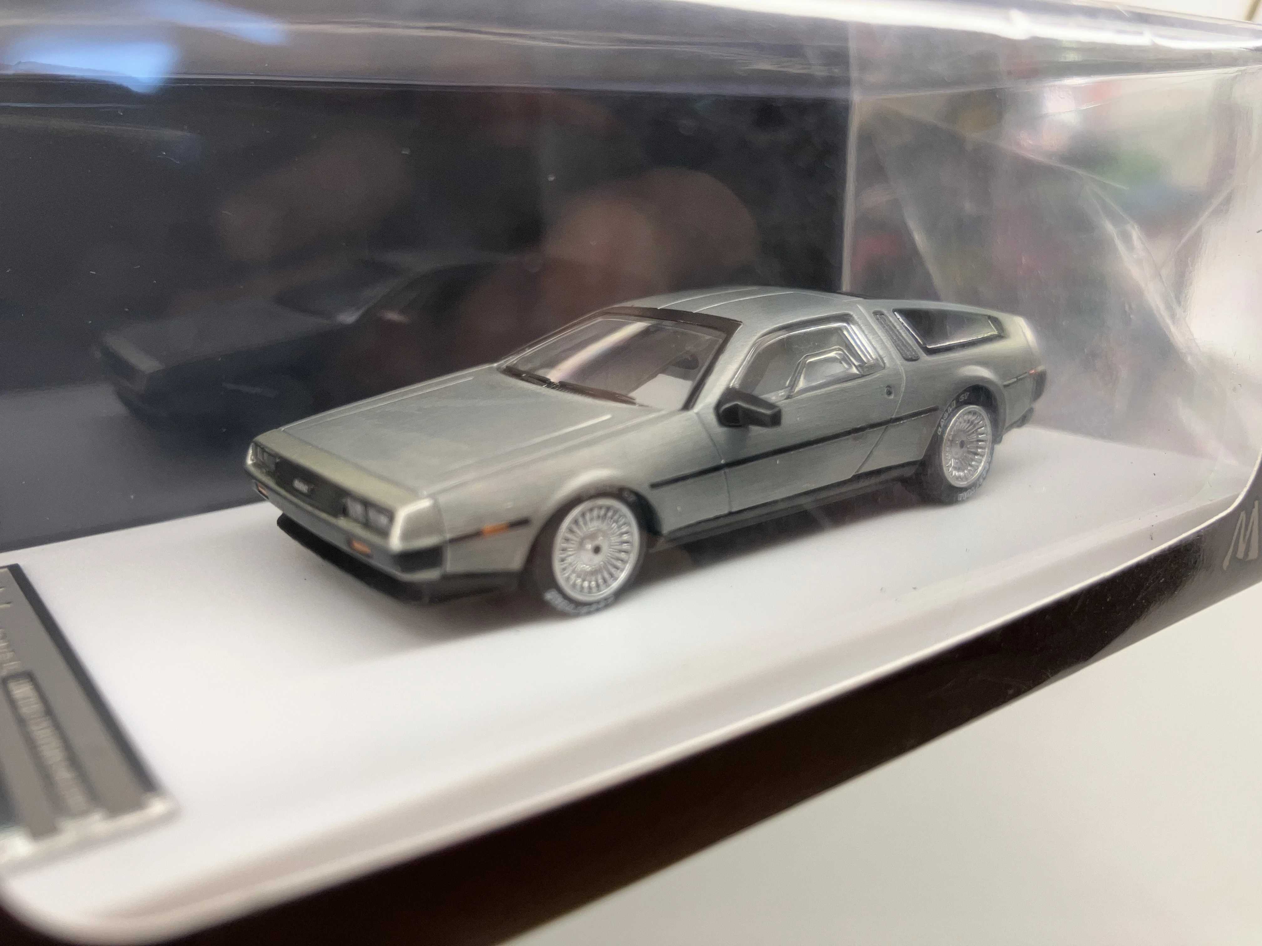 

1/64 MJ DMC-12 Time Machine Diecast Model Car Limited Edition Alloy