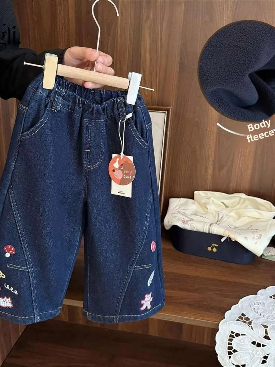 Calças de Veludo para Bebê Menina com Pernas Largas, Nova Versão Coreana de Outono/Inverno, Jeans Reto Bordado
