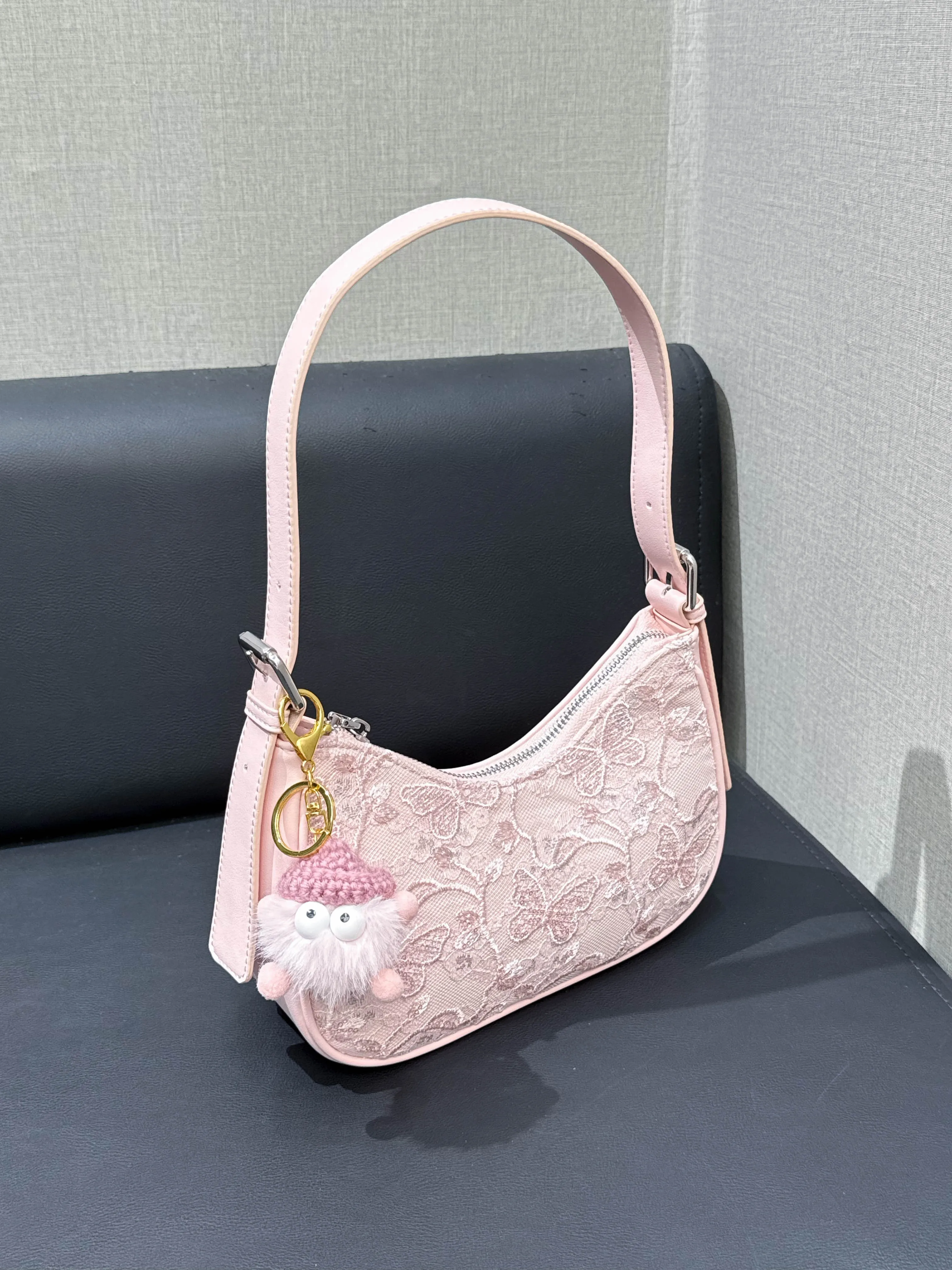 amiciyah-sweet-lady-style-embroidered-crescent-shoulder-bag-women's-handbag-commuter-luxury-lightweight-handbag-for-youth