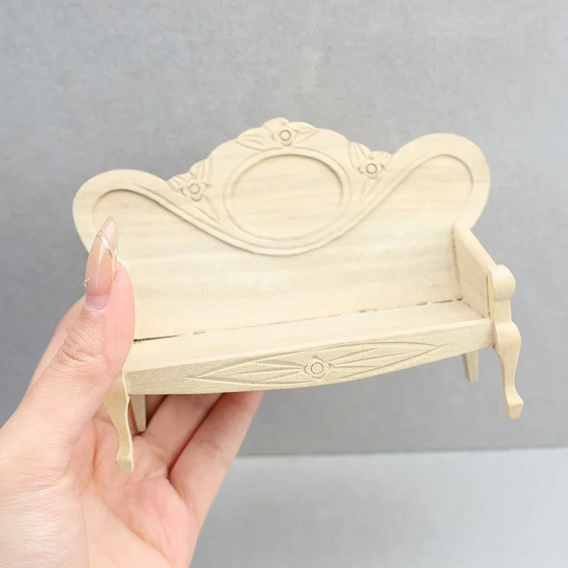 

Charming 1:12 Dollhouse Miniature Furniture - Sofa Chair Model for Living Room Decor Toy.